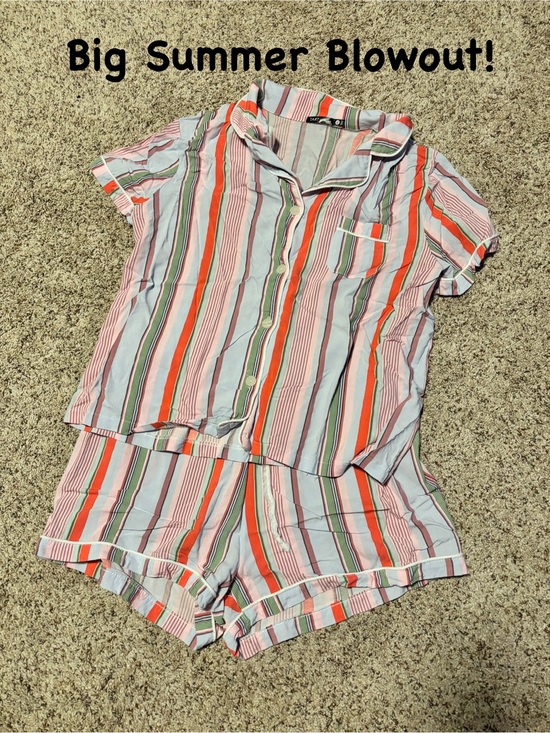 Tart Intimates Other - $5 When Bundled! Women’s Tart Intimates Striped Short Pajama Set - Multicolor